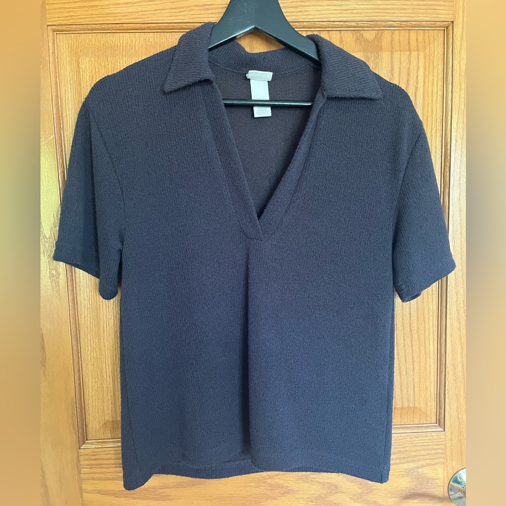 Women’s H&M Charcoal Gray Polo Shirt Casual Knit Material
